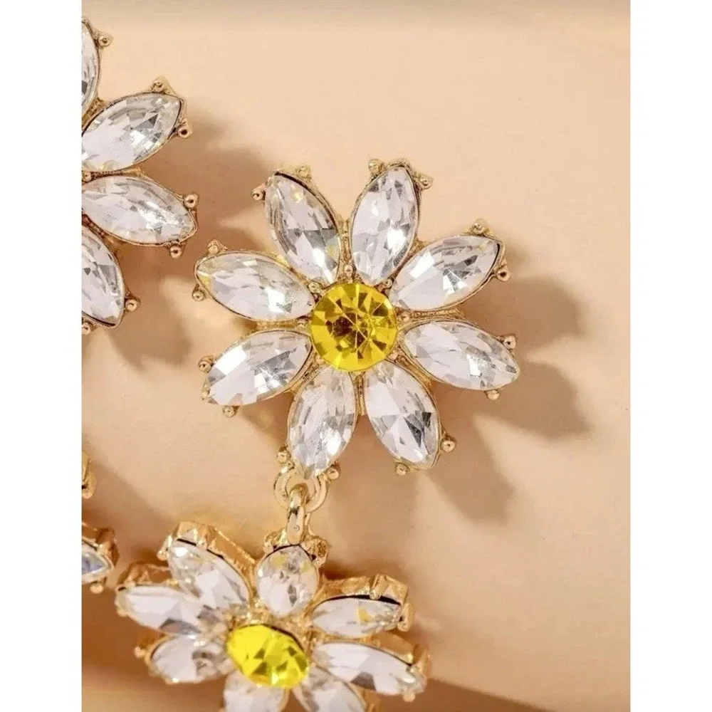 Daisy Flower Statement Dangle Earrings Multi-color Rhinestone Fine Jewelry - Picture 2 of 3